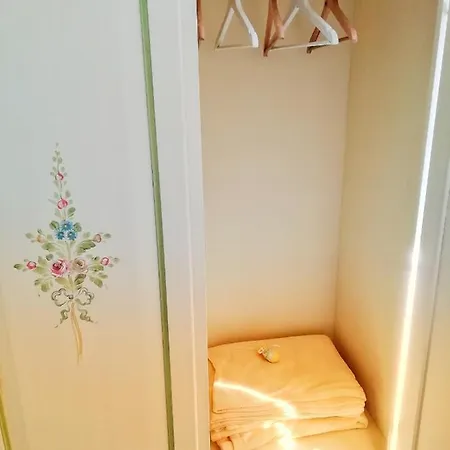 Nel Cuore Delle Cascate Bed & Breakfast
